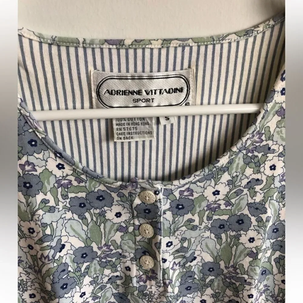 VTG Adrienne Vittadini Sport Floral Blue Button Down Tank Top Size S